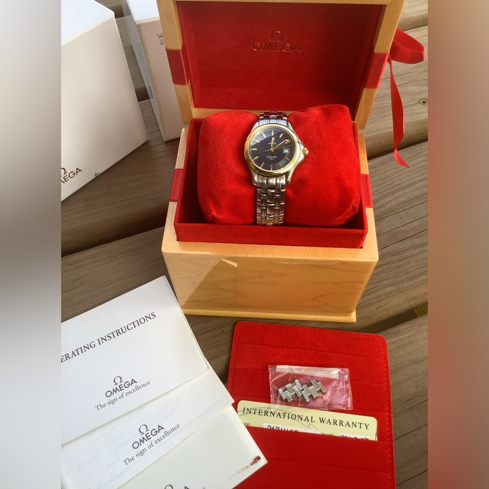 Beautiful ladies OMEGA stainless steel watch 🌟SERVICED❗️ - Picture 3 of 15